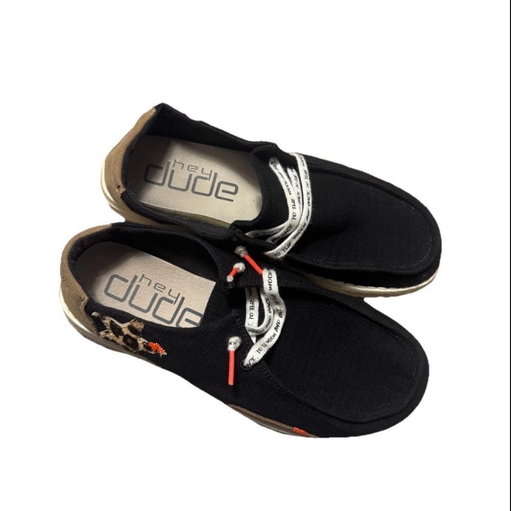 Hey Dude Wendy Star Black Slip-On Casual Comfort Shoes Women’s Size 6